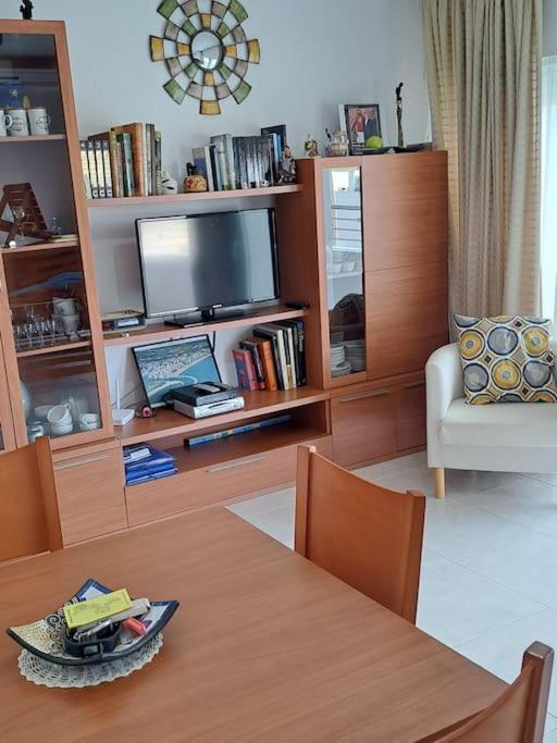 Holiday Center Apartamento Vistas Mar, Acceso Directo Playa Y Piscina Roses Esterno foto
